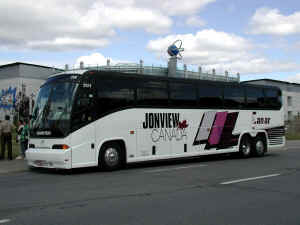 JonViewCoach.JPG (63313 bytes)