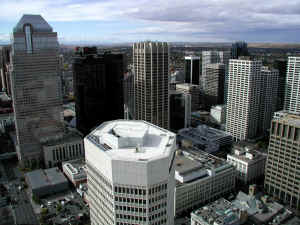 CalgaryFromTower2.JPG (105778 bytes)