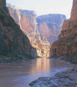 GrandCanyonBeneden.jpg (87852 bytes)