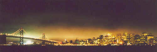 Skyline bij nacht